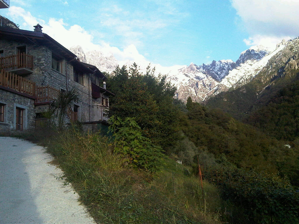 Casa di campagna Crotto Di Somana Mandello del Lario
